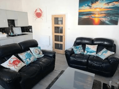 Flat 1, 54a Queen Street — 2-Bed Apartment, Ramsgate
